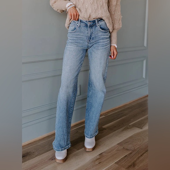 RISEN Midrise Wide Leg Jean 🆕 NWT - Picture 3 of 5